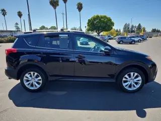 Toyota RAV4 2013