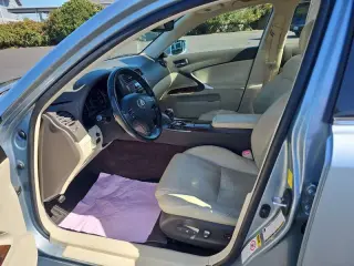 Lexus IS 250 2010
