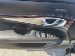 Infiniti M37 2013