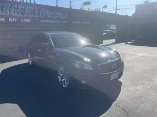 Infiniti M37 2013