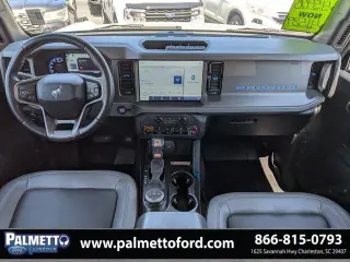 Ford Bronco 2024 4x4 Black Diamond 4dr SUV