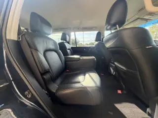 Infiniti QX80 2017