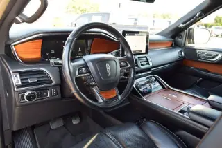 Lincoln Navigator L 2019 4x4 Reserve 4dr SUV