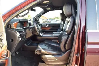 Lincoln Navigator L 2019 4x4 Reserve 4dr SUV