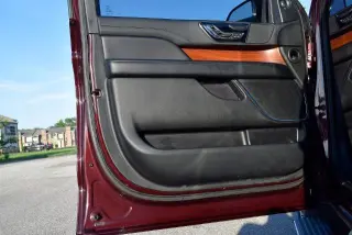Lincoln Navigator L 2019 4x4 Reserve 4dr SUV
