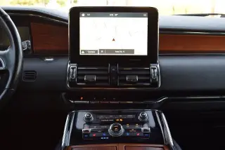 Lincoln Navigator L 2019 4x4 Reserve 4dr SUV