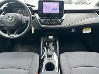 Toyota Corolla 2022 LE 4p Sedan