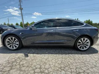 2018 Tesla Modelo 3