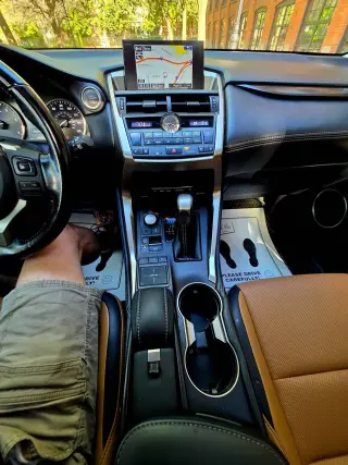 2017 Lexus NX 200t