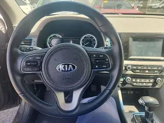 Kia Niro Plug-In Hybrid 2019 LX 4dr Crossover