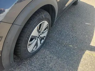 Kia Niro Plug-In Hybrid 2019 LX 4dr Crossover