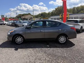 2019 Nissan Versa