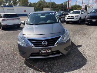 2019 Nissan Versa