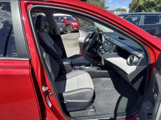 Toyota RAV4 2015
