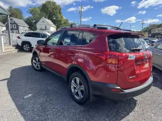 Toyota RAV4 2015