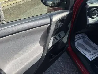 Toyota RAV4 2015