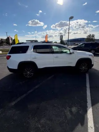 2017 GMC Acadia