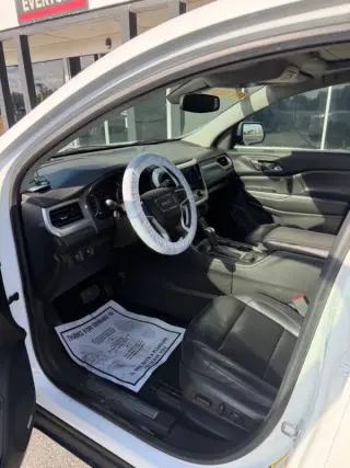 2017 GMC Acadia