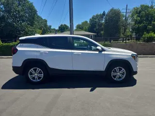 GMC Terrain 2022 AWD SLE 4dr SUV