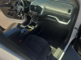 GMC Terrain 2022 AWD SLE 4dr SUV