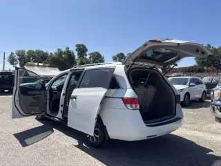Honda Odyssey 2016