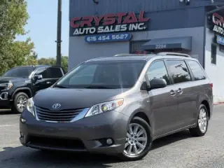 Toyota Sienna 2016