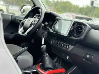 Toyota Tacoma 2016