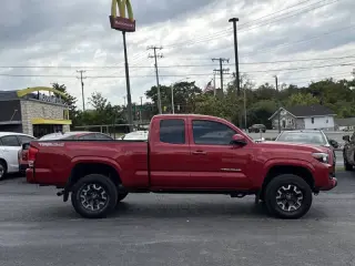 Toyota Tacoma 2016