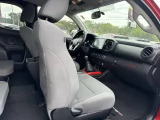 Toyota Tacoma 2016