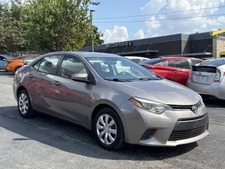 Toyota Corolla 2015