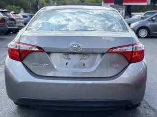 Toyota Corolla 2015