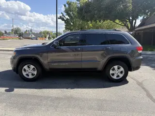 Jeep Grand Cherokee Laredo 2016