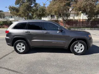Jeep Grand Cherokee Laredo 2016