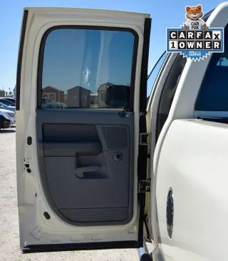 Camión Dodge Ram 1500 2006