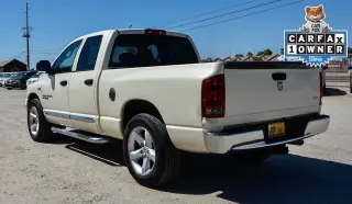 Camión Dodge Ram 1500 2006