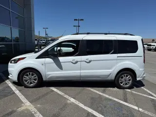 Ford Transit Connect 2023 XLT 4dr LWB Mini-Van w/Rear Liftgate