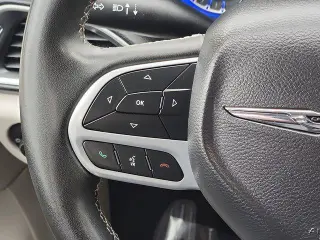 Chrysler Pacifica 2023 Touring L 4dr Mini-Van