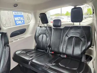 Chrysler Pacifica 2023 Touring L 4dr Mini-Van