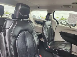Chrysler Pacifica 2023 Touring L 4dr Mini-Van