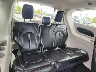 Chrysler Pacifica 2023 Touring L 4dr Mini-Van
