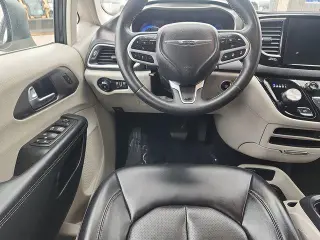 Chrysler Pacifica 2023 Touring L 4dr Mini-Van