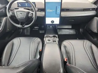 Ford Mustang Mach-E 2023 AWD Premium 4dr SUV