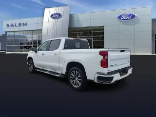 Chevrolet Silverado 1500 2023 4x4 RST 4dr Crew Cab 5.8 ft. SB
