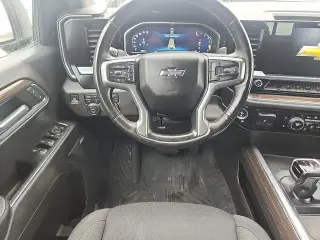 Chevrolet Silverado 1500 2023 4x4 RST 4dr Crew Cab 5.8 ft. SB