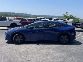 Toyota Prius 2024 LE 4dr Hatchback