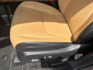 Kia Carnival 2023 LX 4dr Mini-Van