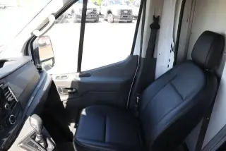 Ford Transit 2022 350 HD 2dr 138 in. WB DRW Cutaway Chassis w/9950 Lb. GVWR