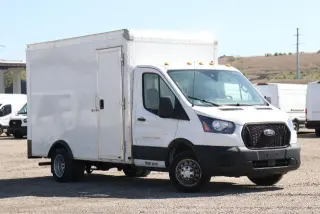 Ford Transit 2022 350 HD 2dr 138 in. WB DRW Cutaway Chassis w/9950 Lb. GVWR