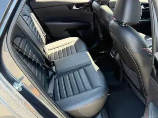 Kia Forte 2021 GT 4dr Sedan 6M
