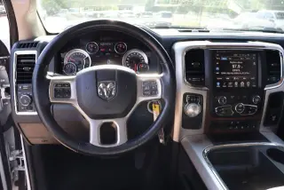 Ram 1500 2017 4x2 Laramie 4dr Crew Cab 5.5 ft. SB Pickup